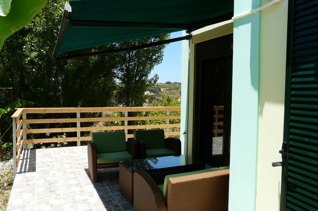 Villa Emmanouela Xi Beach Esterno foto